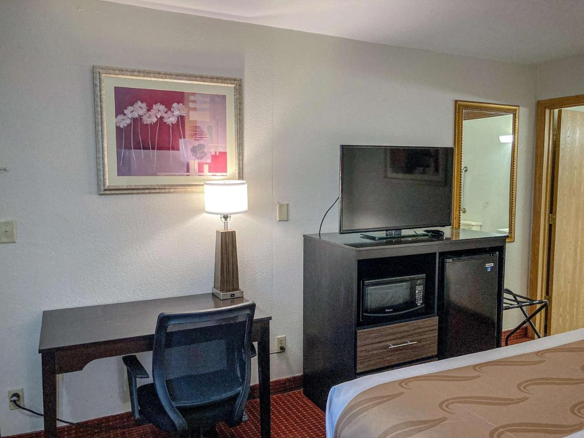 Motel 6 Elkhart, In ภายนอก รูปภาพ